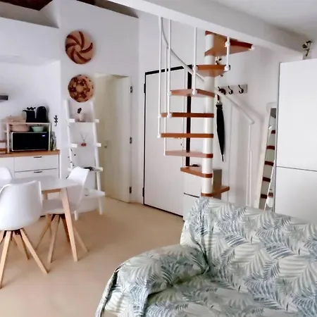 Casa Mediteramia Apartment *